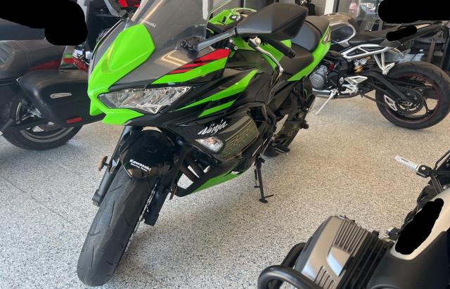 LOTE 007 KAWASAKI Z 650 