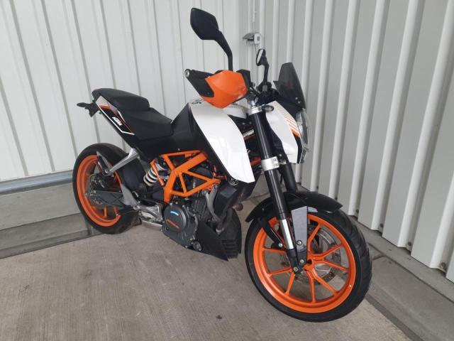 LOTE 012 KTM DUKE 390 
